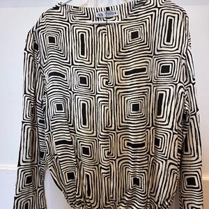Zara Black and White Geometric Top